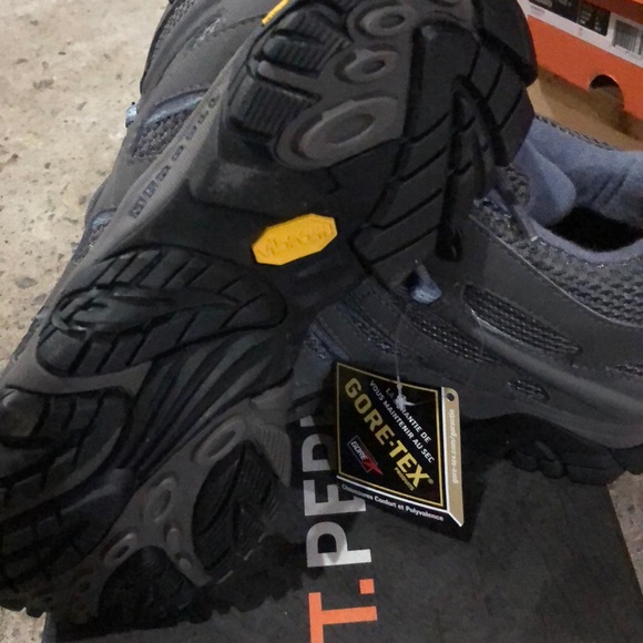 Moab mid gortex - Picture 3 of 3